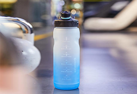 What is the good material of plastic water bottle.